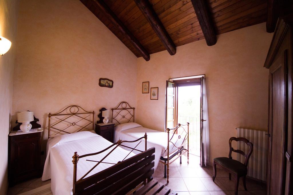 Agriturismo La Ca 'D Majin Poirino Rum bild